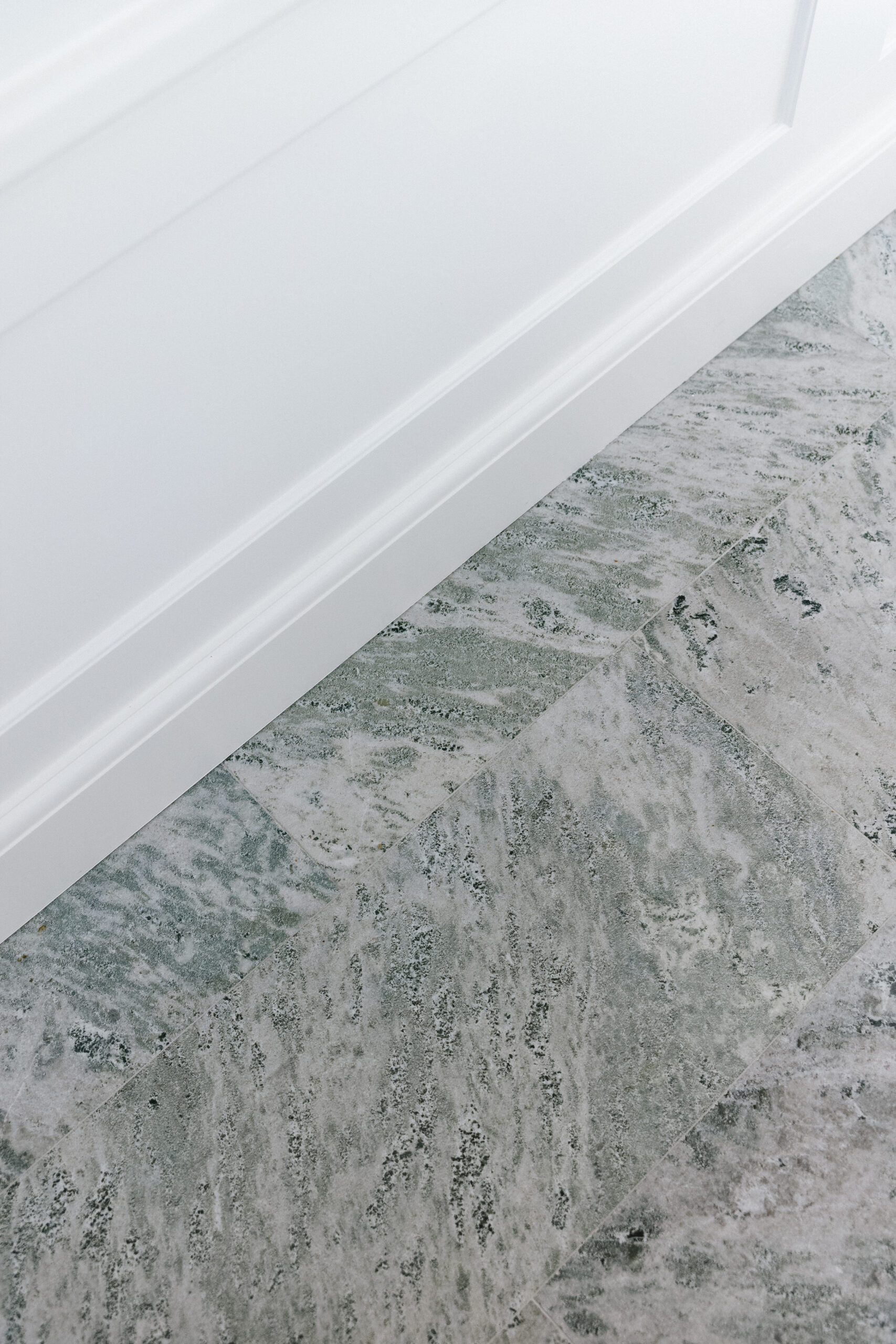 Golv av Kolmårdsmarmor