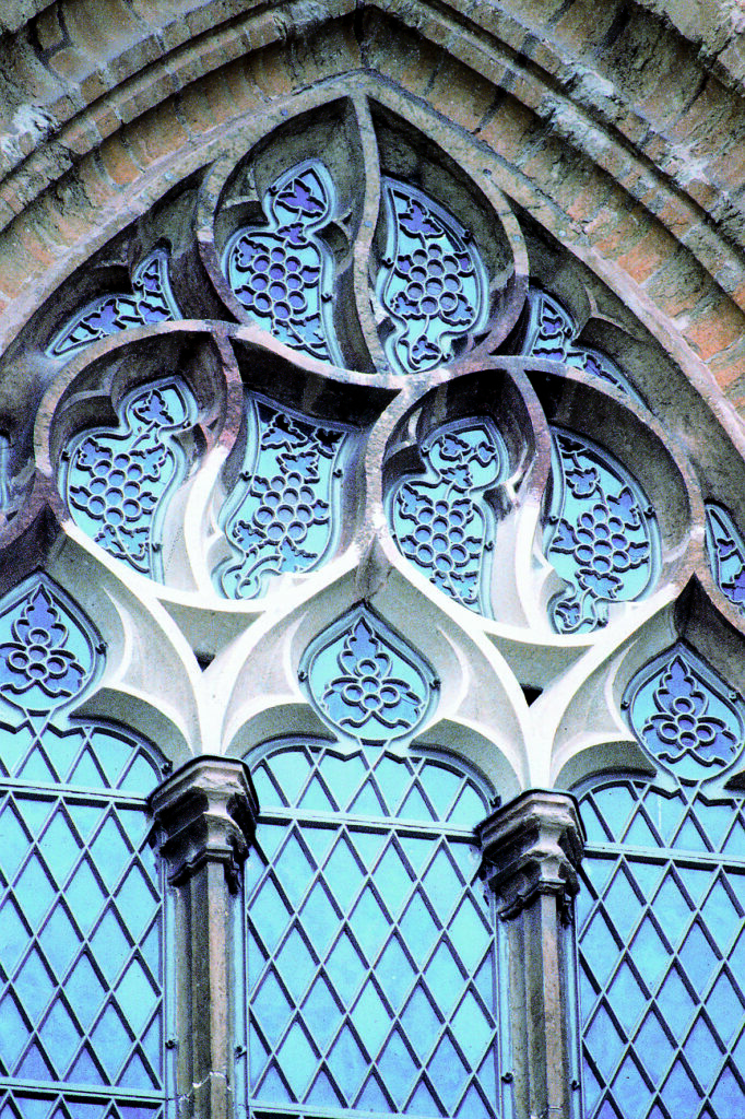 Restaurerade stendetaljer av Borghamnskalksten