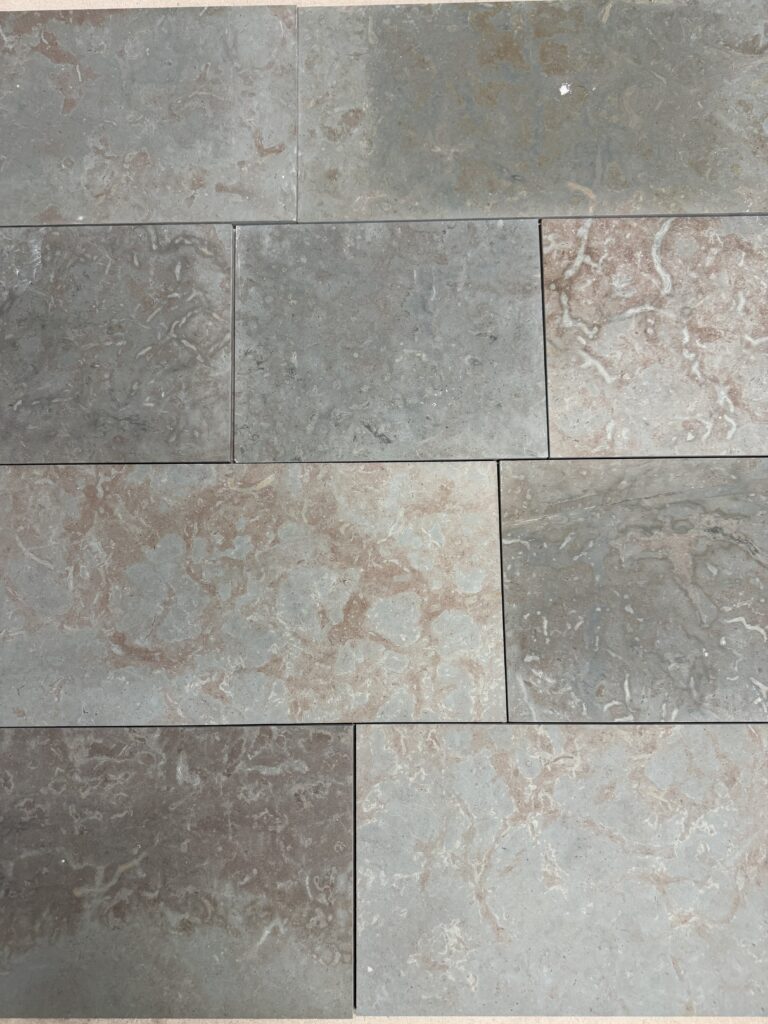 Flammig Borghamnskalksten